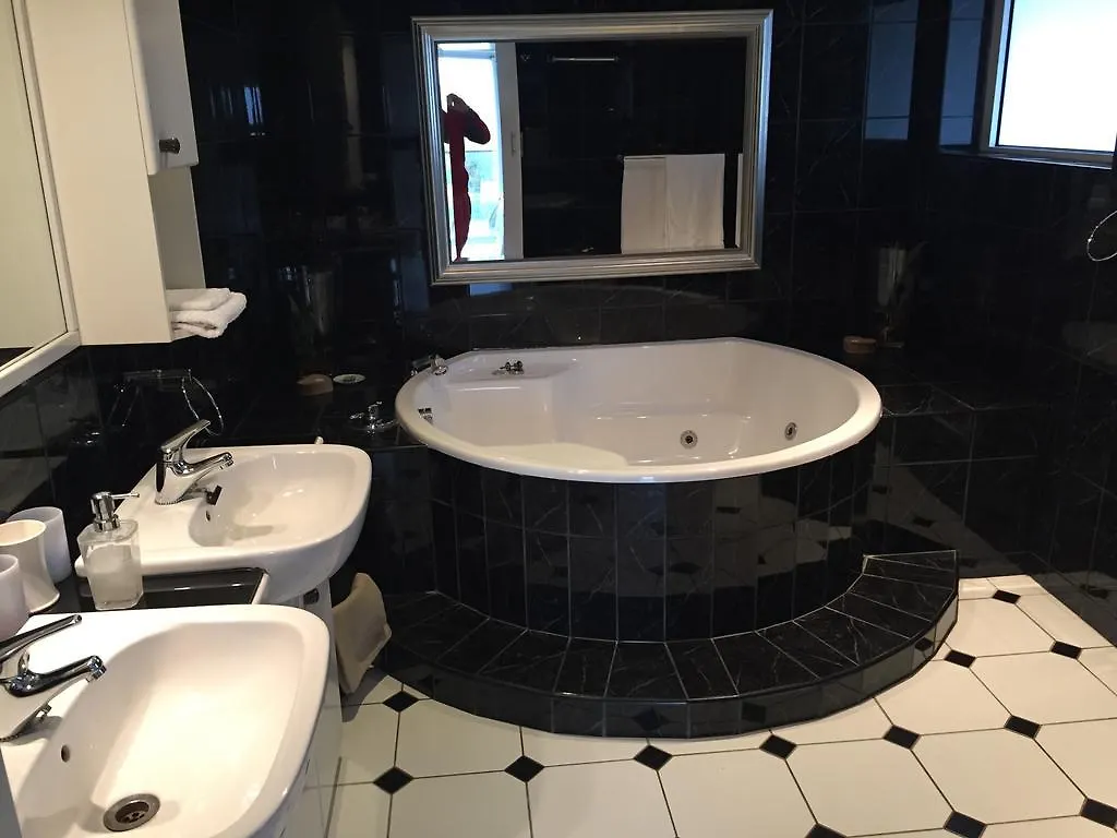 African Queen Guest House Noordhoek South Africa